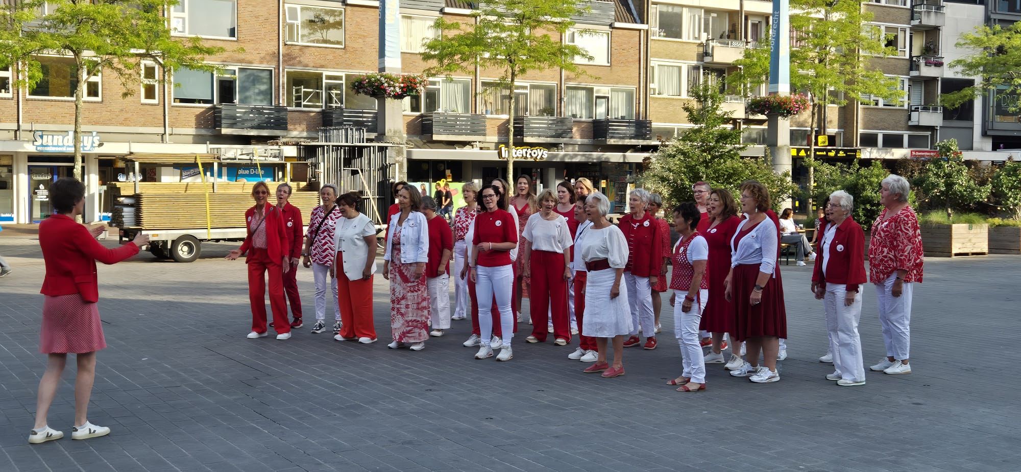 r16OpenPodiumDordrecht 07.2025